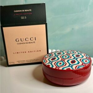 Gucci Cushion de Beauté Limited Edition Compact Shade 02.5, NEW, RARE.